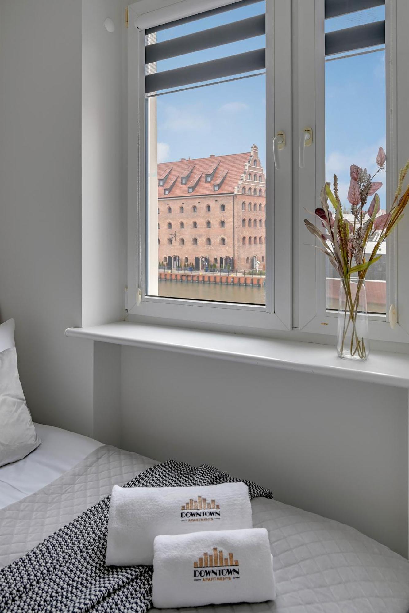 Motlawa Bulvar Residence Z Widokiem Na Rzeke Motlawa By Downtown Apartments Gdansk Ngoại thất bức ảnh