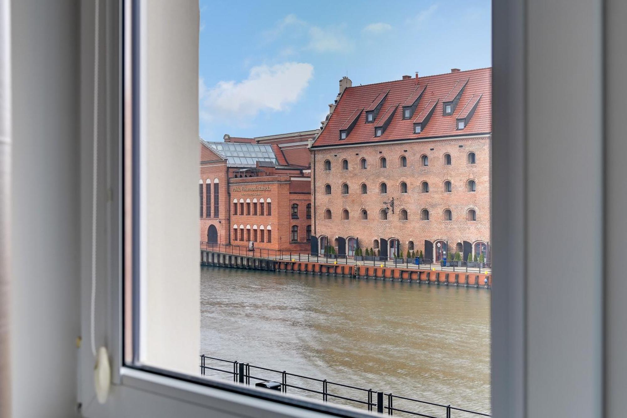 Motlawa Bulvar Residence Z Widokiem Na Rzeke Motlawa By Downtown Apartments Gdansk Ngoại thất bức ảnh